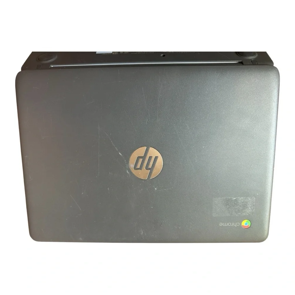 HP chromebook - model 11 v032nr - As Is